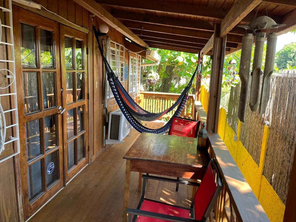 Seabreeze Inn West End Buitenkant foto